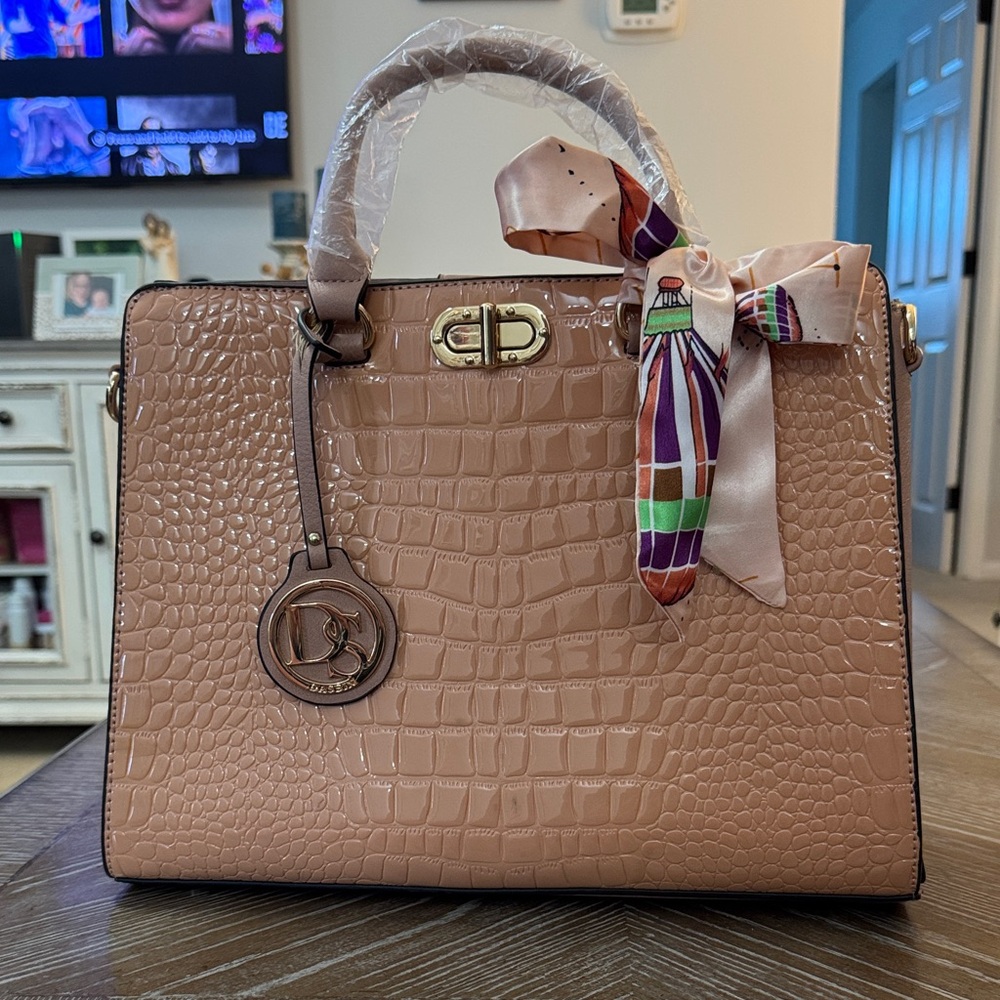 Dasein Elegant Tan Crocodile-Embossed Handbag